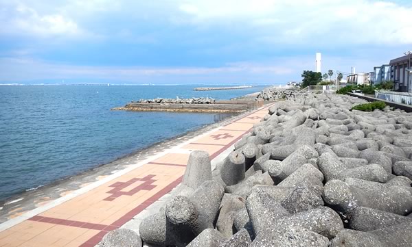 シーサイド遊歩道